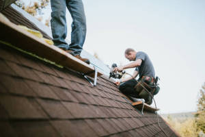 Local Roofers in Pierce College, CA